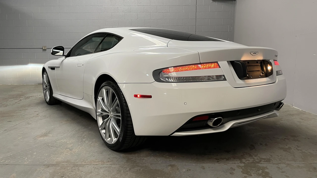 2012 Aston Martin Virage (2011-2012) - Image 20 of 31