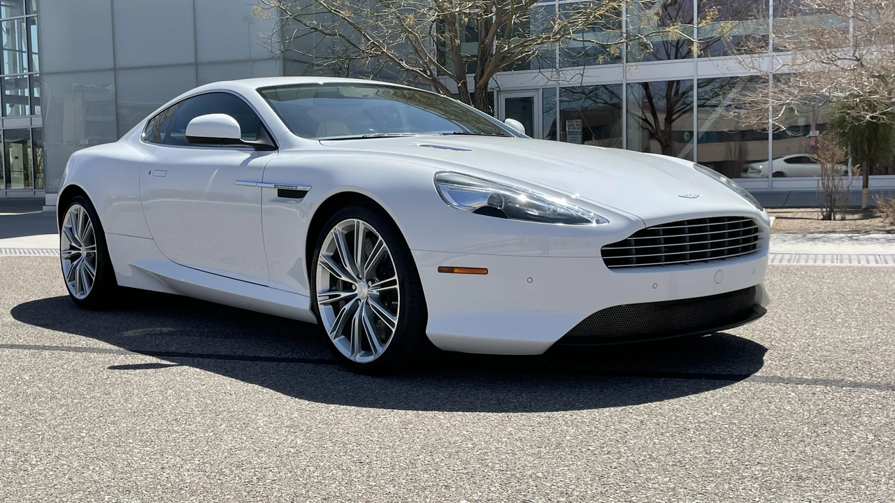 2012 Aston Martin Virage (2011-2012) - Image 25 of 31