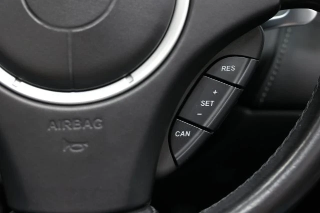 2012 Aston Martin Virage (2011-2012) - Image 30 of 31