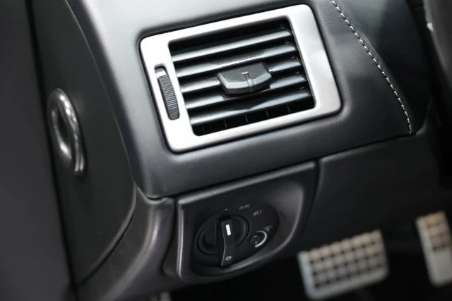 2012 Aston Martin Virage (2011-2012) - Image 25 of 31