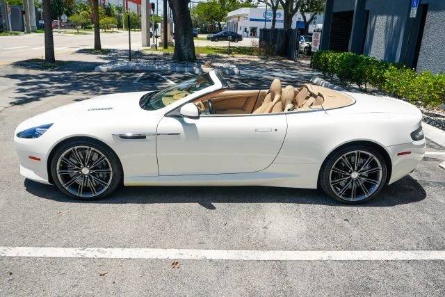 2012 Aston Martin Virage (2011-2012) - Image 23 of 31