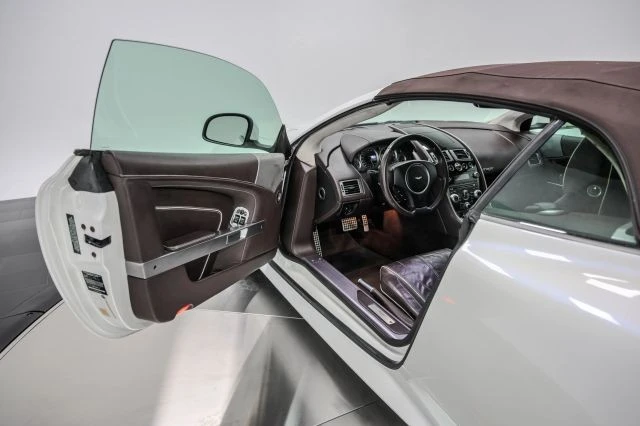 2012 Aston Martin Virage (2011-2012) - Image 31 of 31