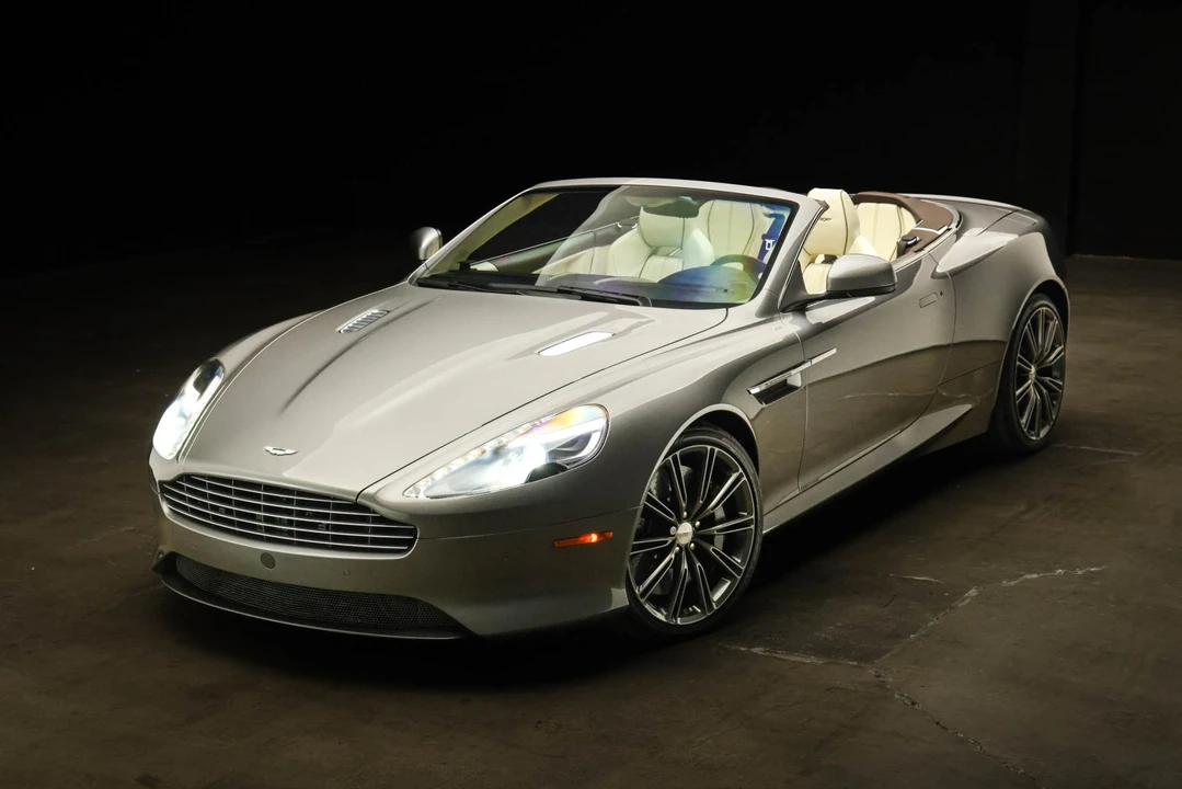 2012 Aston Martin Virage (2011-2012) - Image 2 of 31