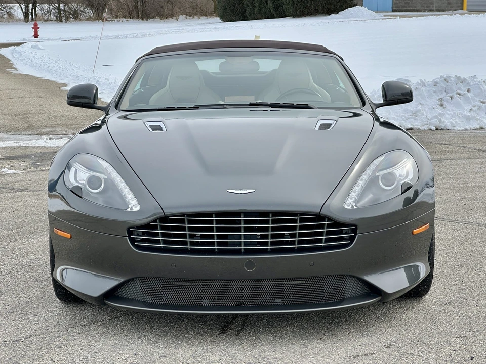 2012 Aston Martin Virage (2011-2012) - Image 30 of 31