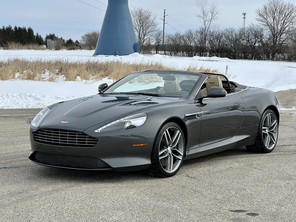 2012 Aston Martin Virage (2011-2012) - Image 10 of 31