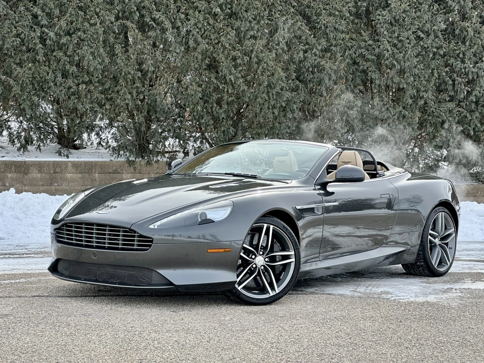 2012 Aston Martin Virage (2011-2012) - Image 2 of 31