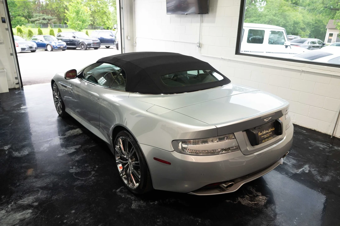 2012 Aston Martin Virage (2011-2012) - Image 16 of 31