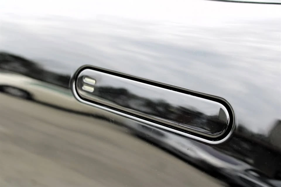 2012 Aston Martin Rapide - Image 11 of 20