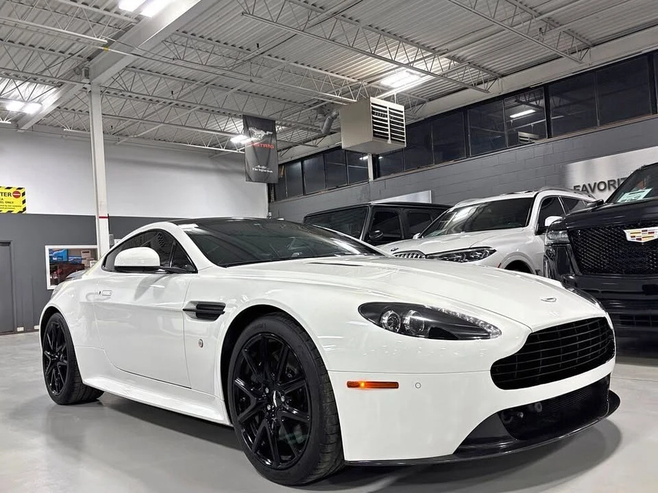 2012 Aston Martin V8 Vantage (2006-2017) - Image 1 of 14