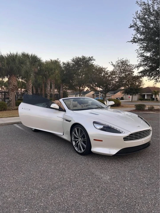 2012 Aston Martin Virage (2011-2012) - Image 2 of 13