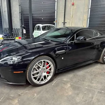 2012 Aston Martin V8 Vantage