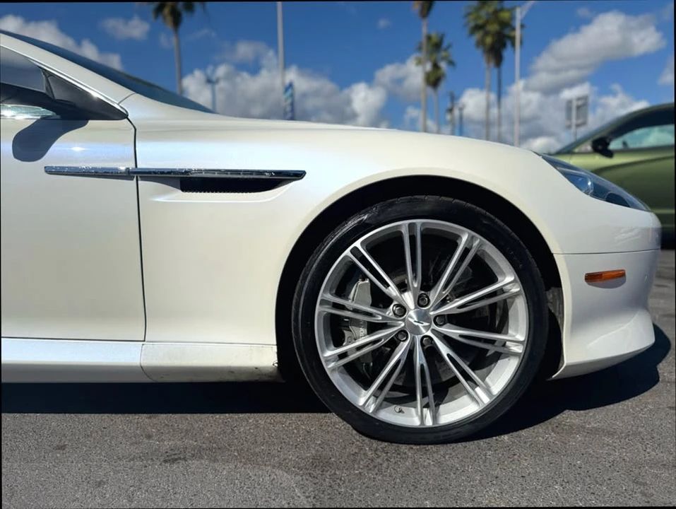 2012 Aston Martin Virage (2011-2012) - Image 13 of 20
