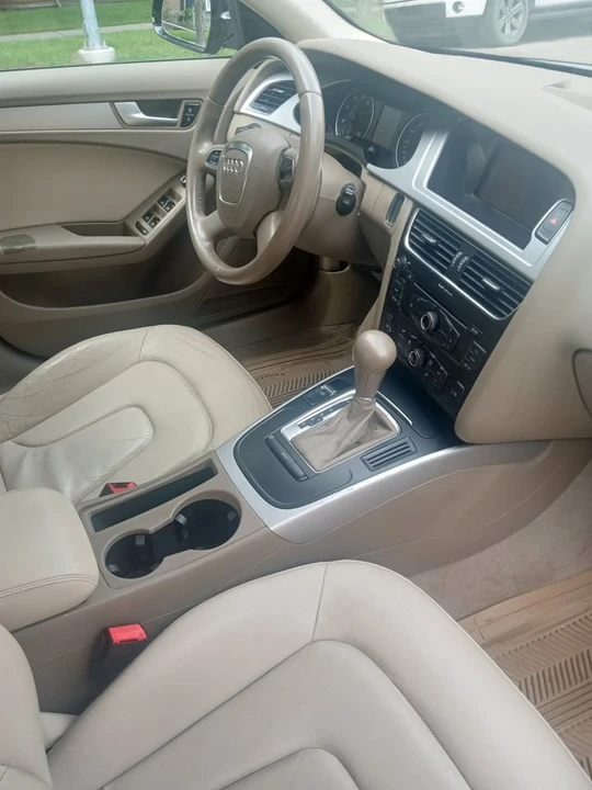 2012 Audi B8 A4 - Image 7 of 9