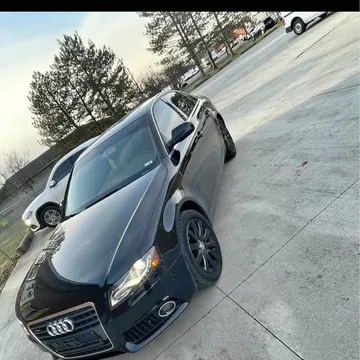 2012 Audi A4 2.0T Quattro Premium Sedan 4D