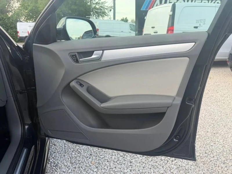 2012 Audi B8 A4 - Image 17 of 20