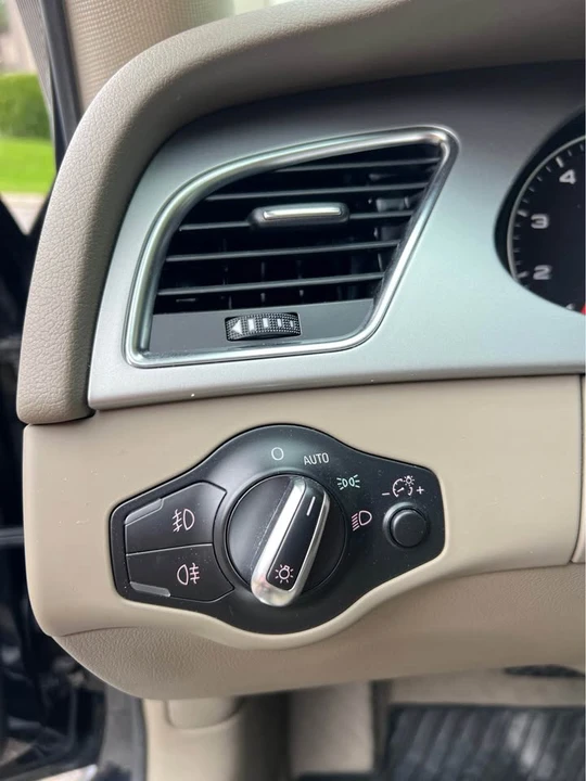 2012 Audi B8 A4 - Image 10 of 20