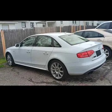 2012 Audi A4 2.0T Sedan 4D