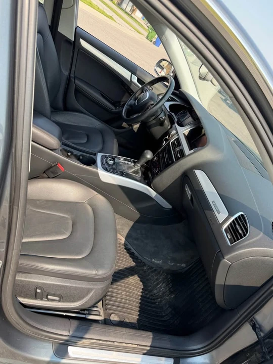 2012 Audi B8 A4 - Image 17 of 19