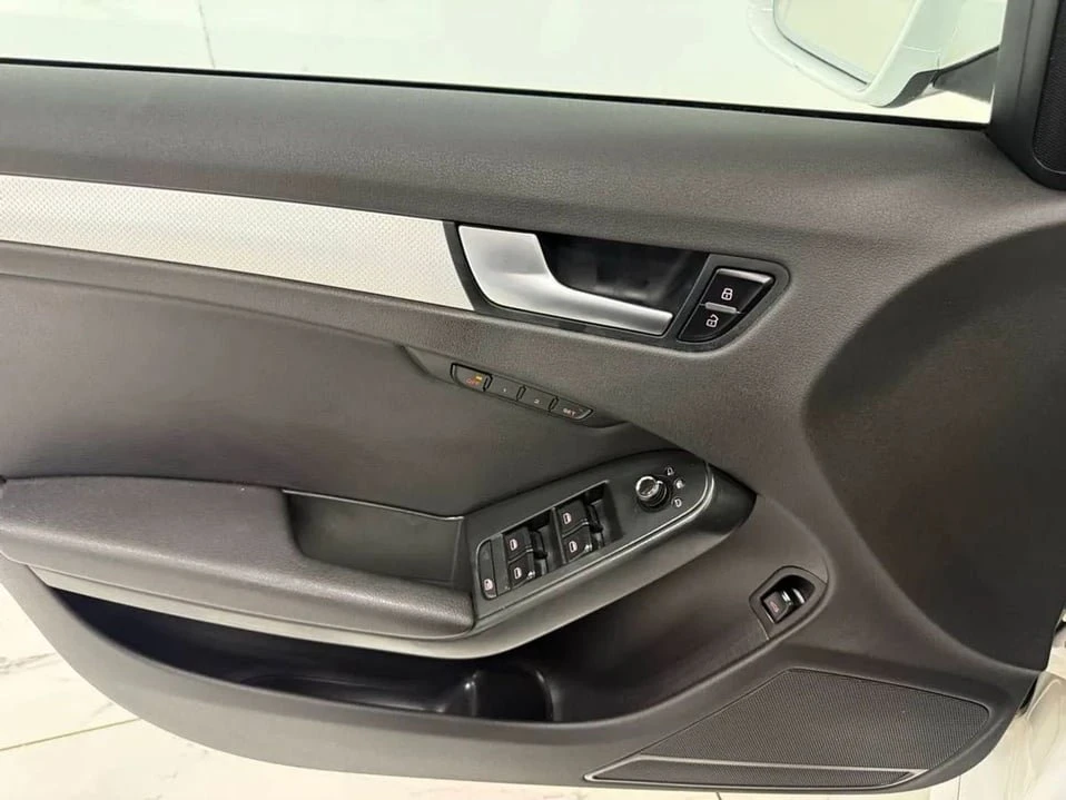 2012 Audi B8 A4 - Image 11 of 20