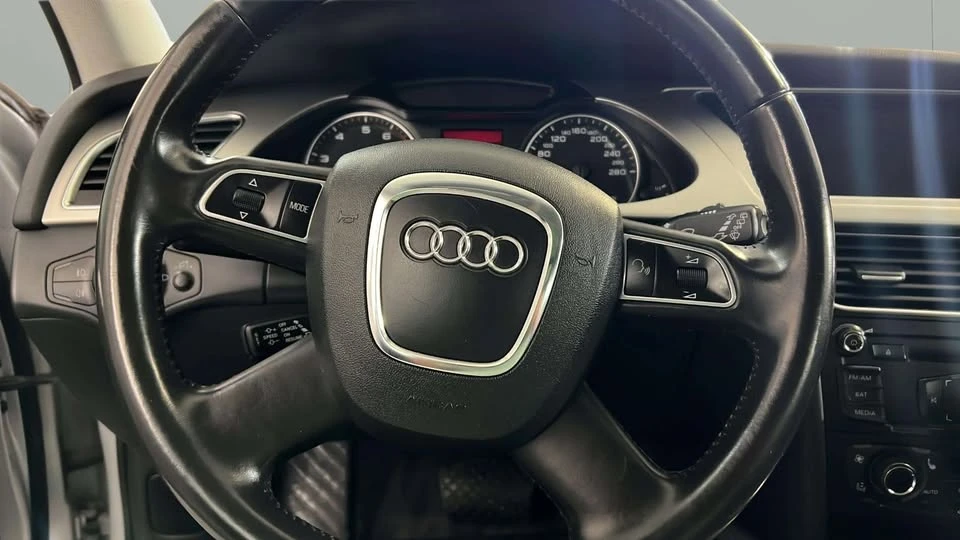 2012 Audi B8 A4 - Image 10 of 20