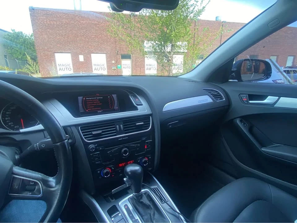 2012 Audi B8 A4 - Image 7 of 10