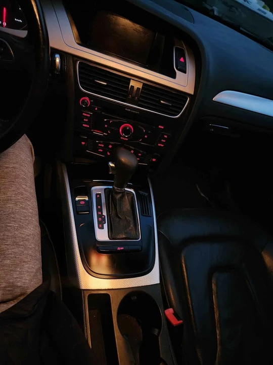 2012 Audi B8 A4 - Image 7 of 11