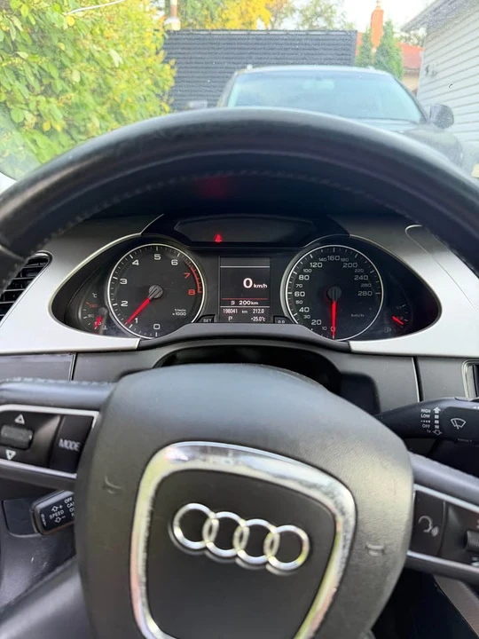 2012 Audi B8 A4 - Image 3 of 5