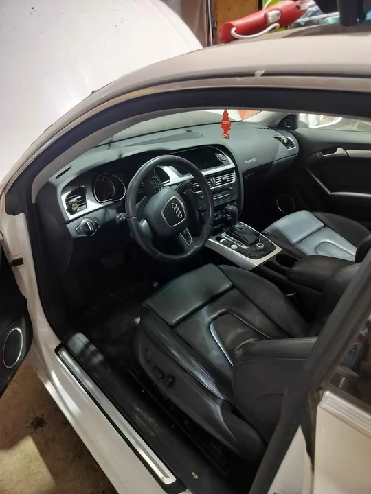 2012 Audi B8 A5 - Image 8 of 17