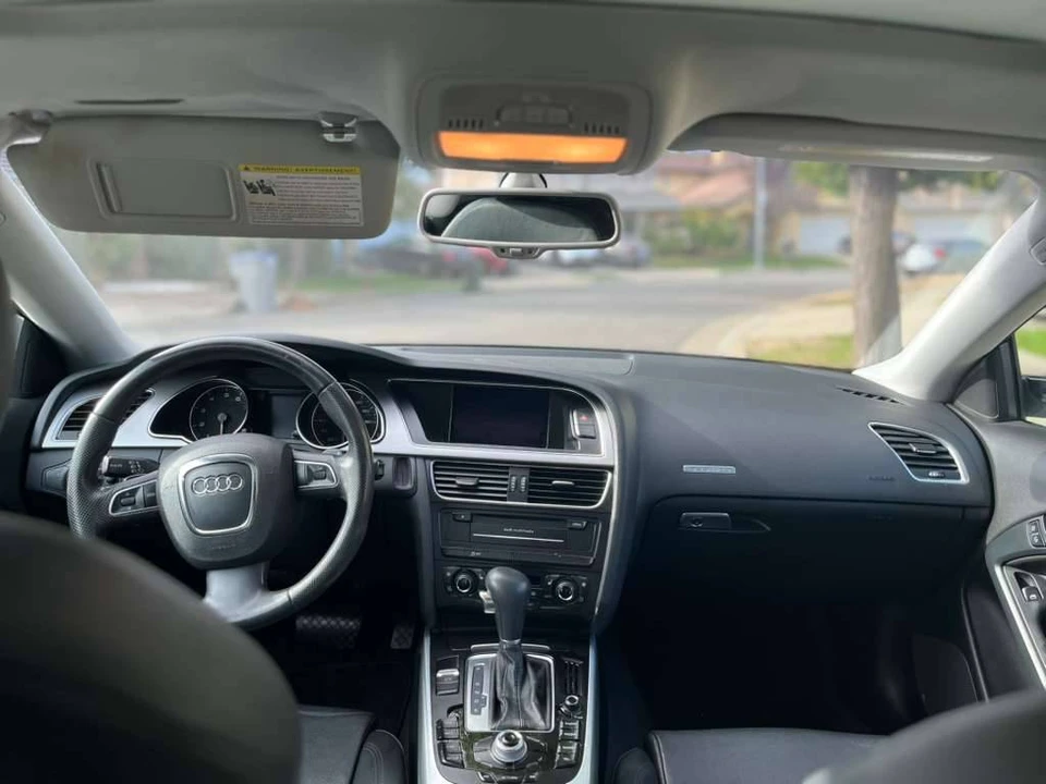 2012 Audi B8 A5 - Image 8 of 10