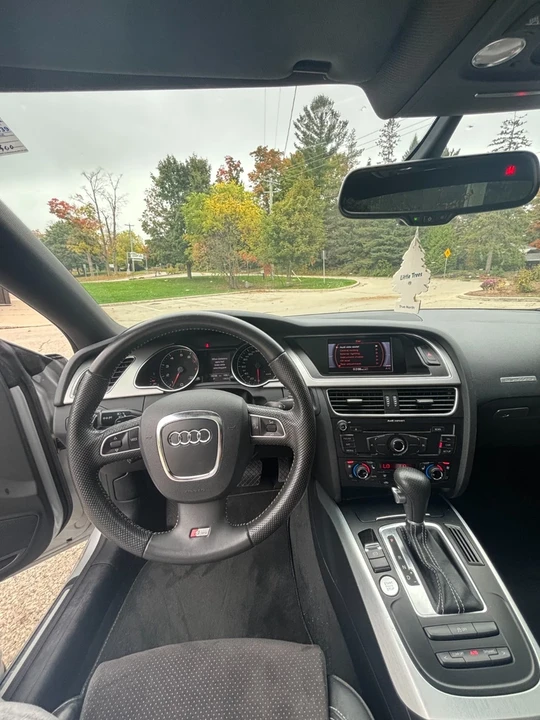 2012 Audi B8 A5 - Image 9 of 19