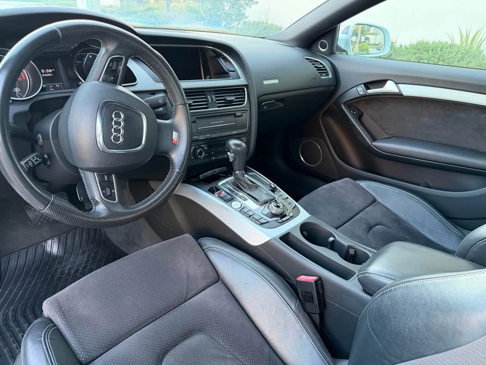 2012 Audi B8 A5 - Image 4 of 8