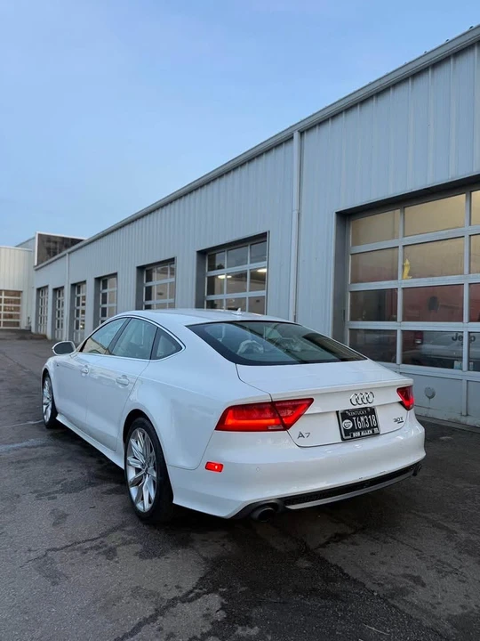 2012 Audi C7 A7 - Image 2 of 9