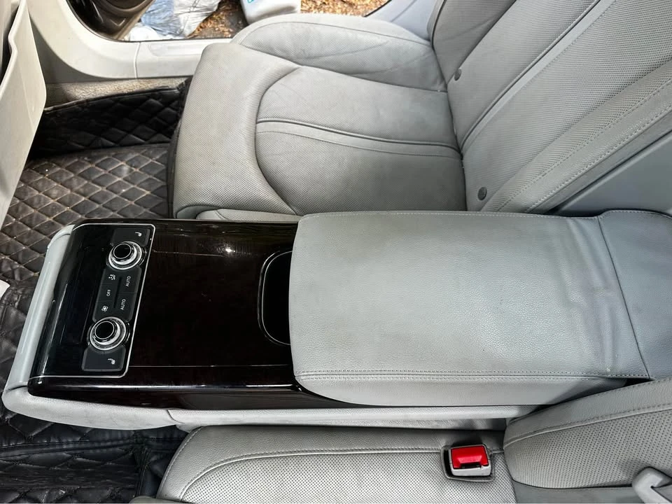 2012 Audi D4 A8 - Image 9 of 10