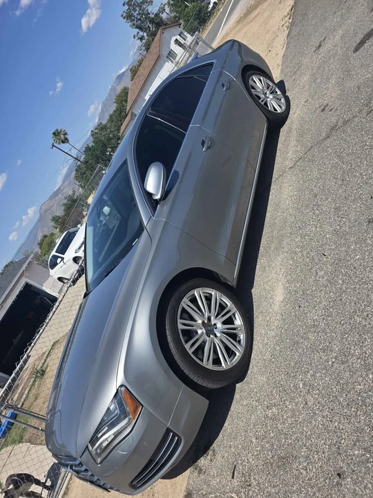 2012 Audi D4 A8 - Image 2 of 11