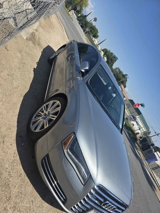 2012 Audi D4 A8 - Image 3 of 11