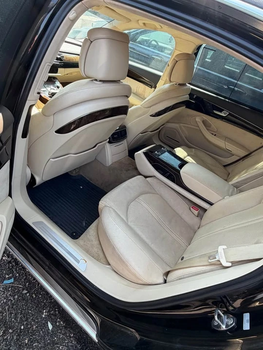 2012 Audi D4 A8 - Image 6 of 6