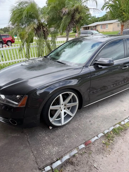 2012 Audi D4 A8 - Image 8 of 9