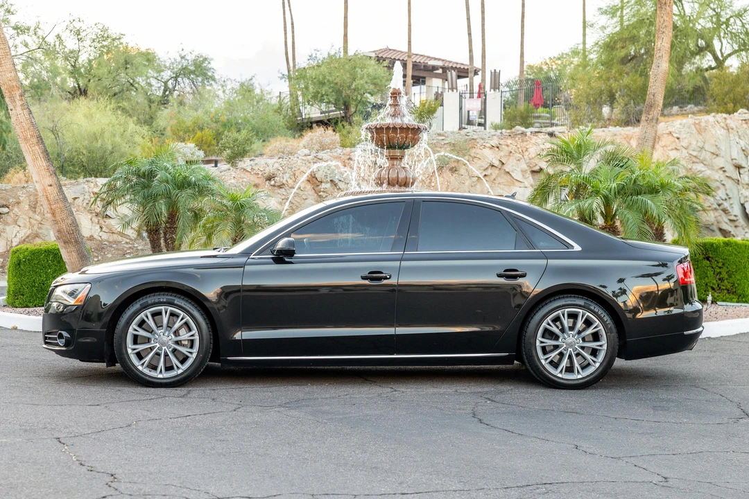 2012 Audi D4 A8 - Image 7 of 31