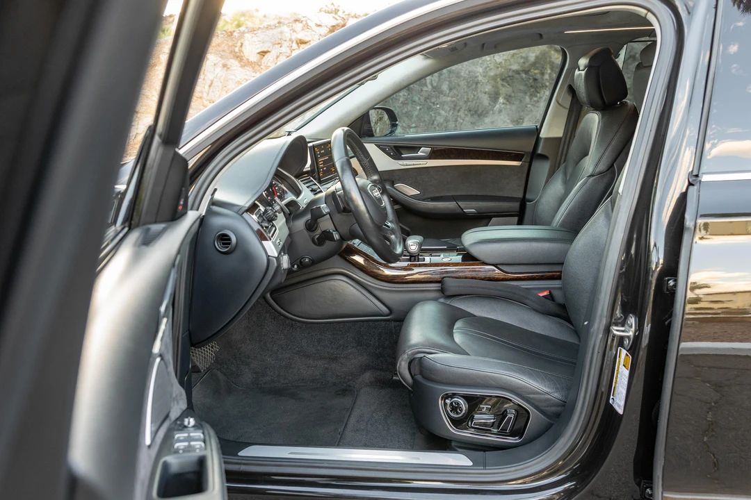 2012 Audi D4 A8 - Image 29 of 31