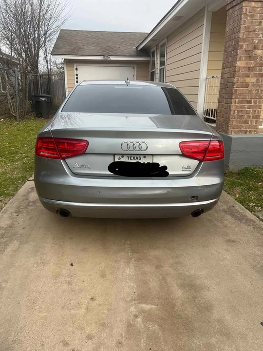 2012 Audi D4 A8 - Image 2 of 9