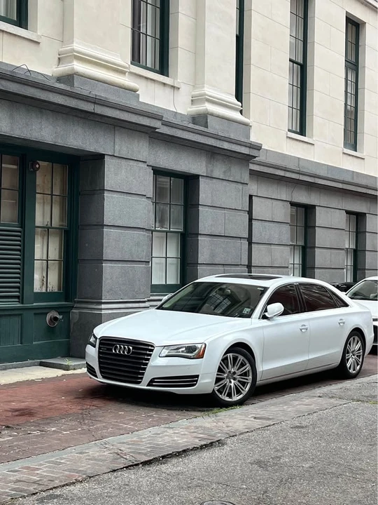 2012 Audi D4 A8 - Image 4 of 16