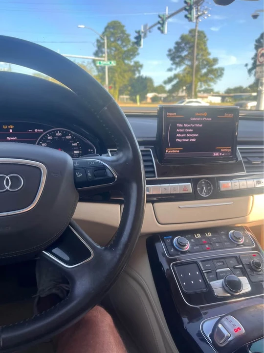 2012 Audi D4 A8 - Image 13 of 16
