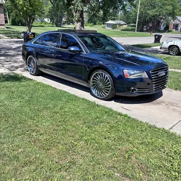 2012 Audi A8 L 4.2 Quattro Sedan 4D