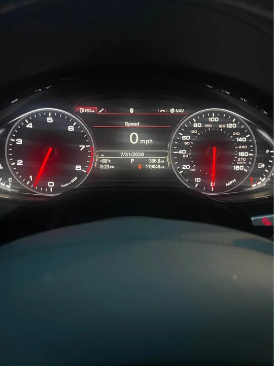 2012 Audi D4 A8 - Image 9 of 12