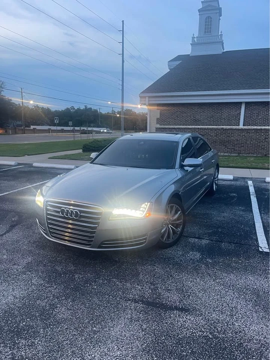 2012 Audi D4 A8 - Image 2 of 12
