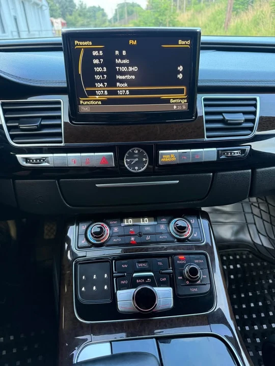 2012 Audi D4 A8 - Image 18 of 20