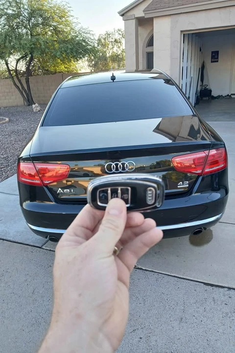 2012 Audi D4 A8 - Image 4 of 7