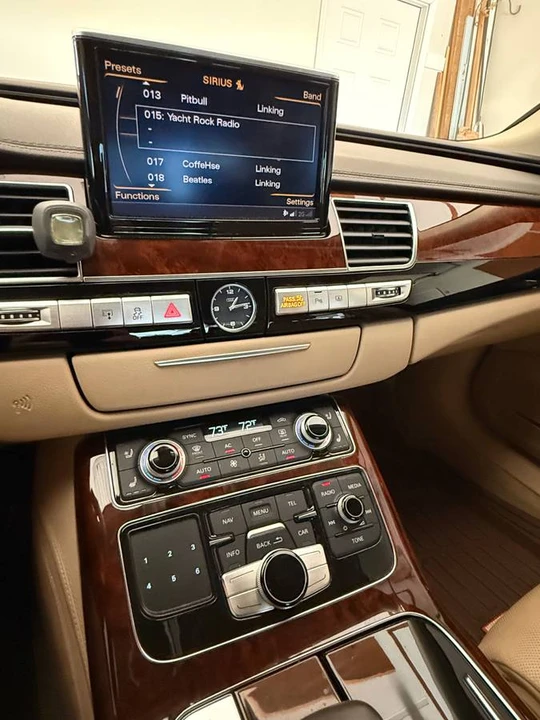 2012 Audi D4 A8 - Image 6 of 10
