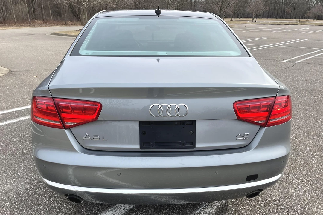 2012 Audi D4 A8 - Image 5 of 31