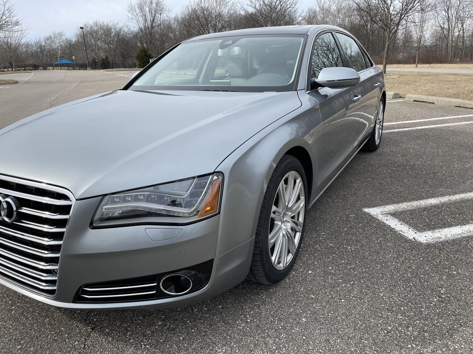 2012 Audi D4 A8 - Image 17 of 31